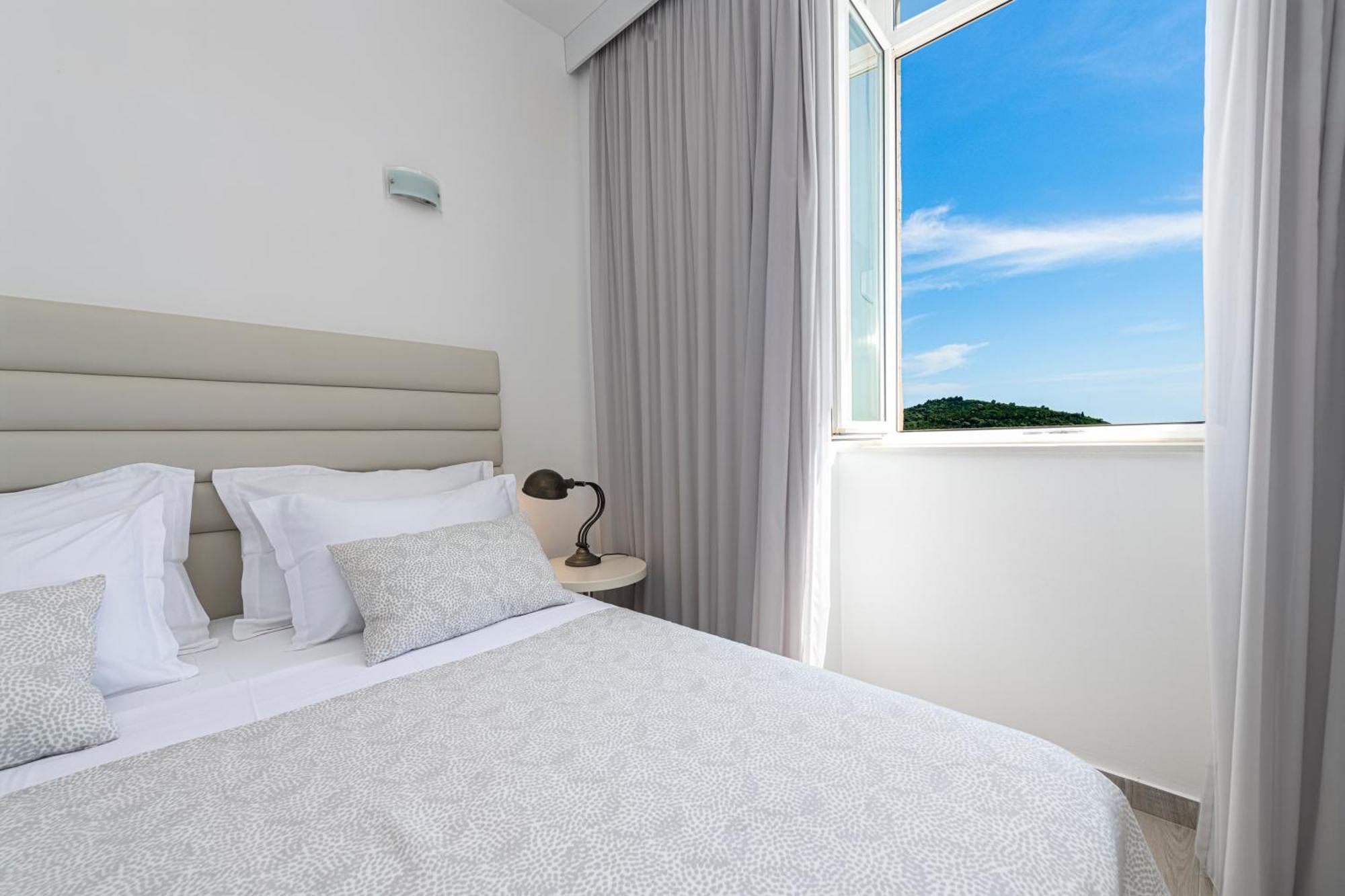 Banje Beach Oasis Apartment Dubrovnik Eksteriør billede
